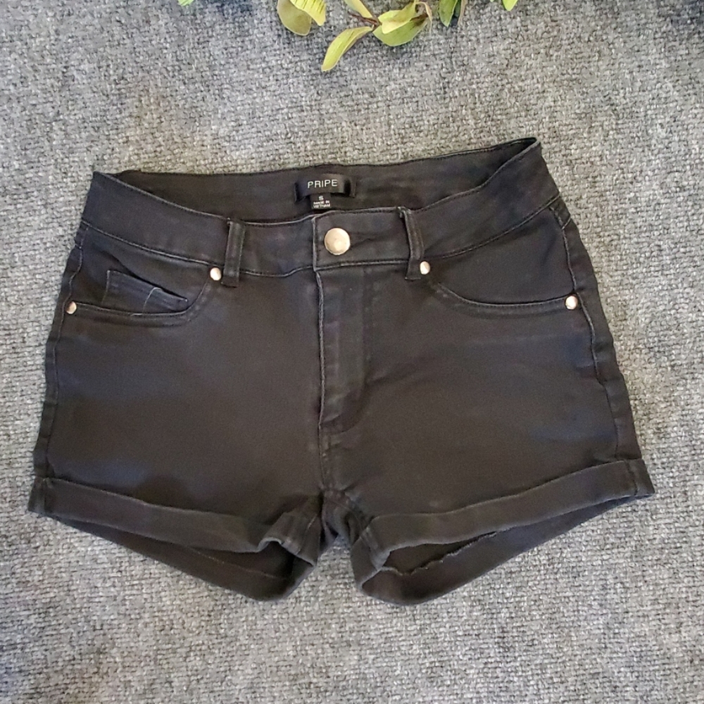 PRIPE short shorts.          #912